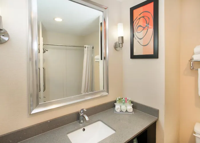 Holiday Inn Express Lexington Southwest Nicholasville By Ihg