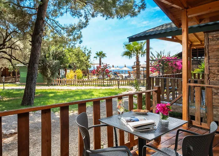 Sea Valley Lodge Faralya