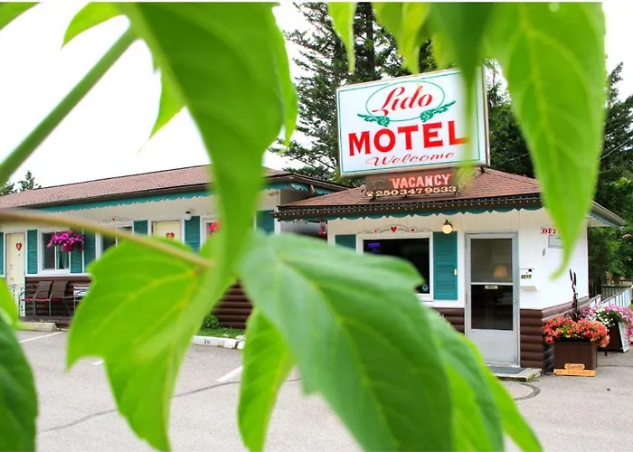 Lido Motel Radium Hot Springs