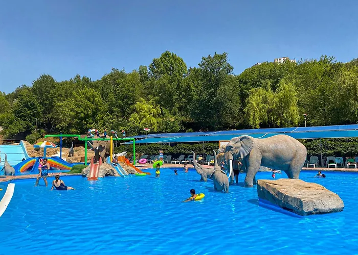 Aquapark Hotel & Villas Yerevan