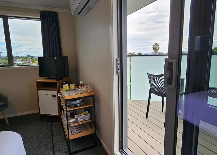 Boatshed Motel Apartments Mount Maunganui