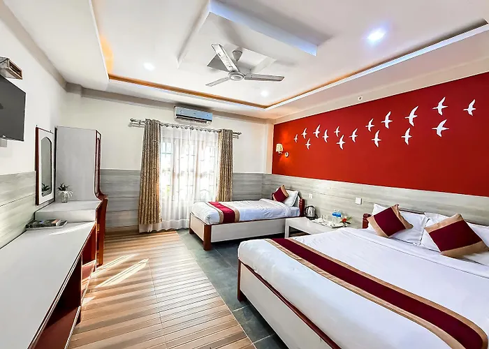 Chitwan Forest Resort With Swimming Pool , Chitwan National Park Sauraha
