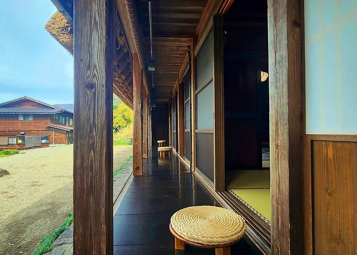 Minshuku Kanjiya Shirakawa 