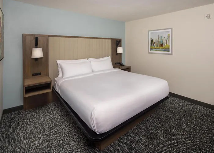 Doubletree By Hilton Murfreesboro