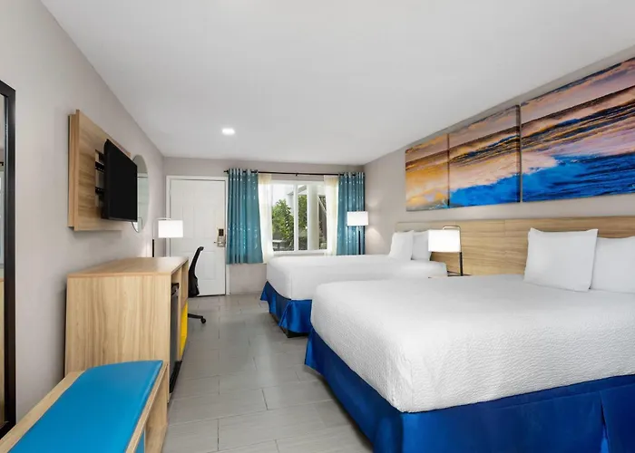 Days Inn By Wyndham Fort Myers Springs Resort Estero