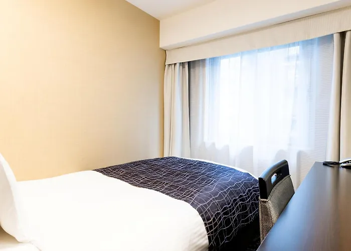 Apa Hotel Midosuji Hommachi Ekimae Osaka