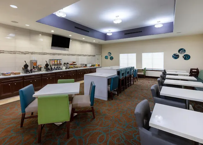 La Quinta By Wyndham Houston New Caney