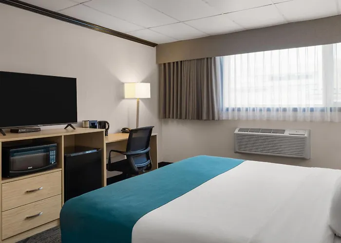 Sternwheeler Hotel & Conference Centre, Trademark By Wyndham Whitehorse