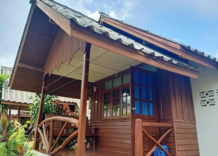 Palm Point Village Mae Nam