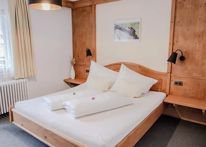 Hotel Garni Bergsonne Samnaun