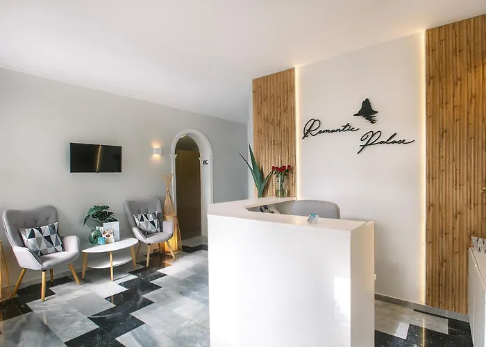 Romantic Palace Beach Apartments Agios Gordios 