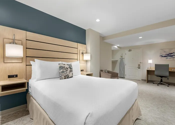 Best Western Plus Baker Street Inn Nelson