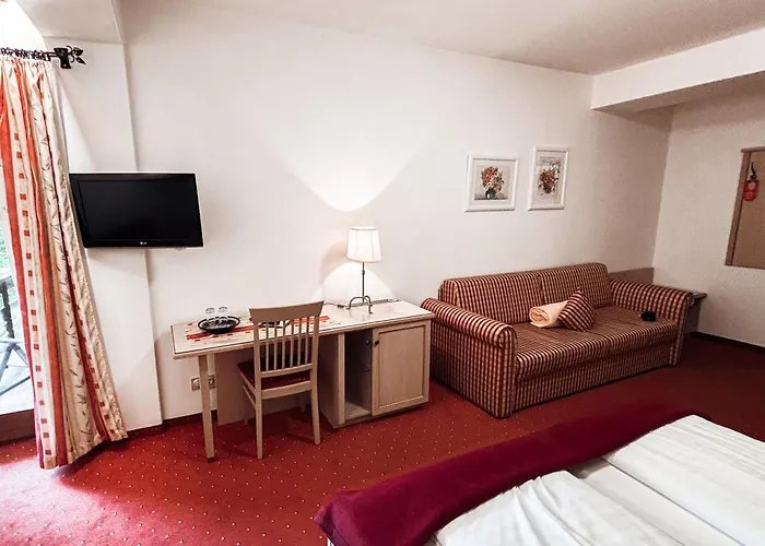 Hotel Gasthof zur Wacht Strobl