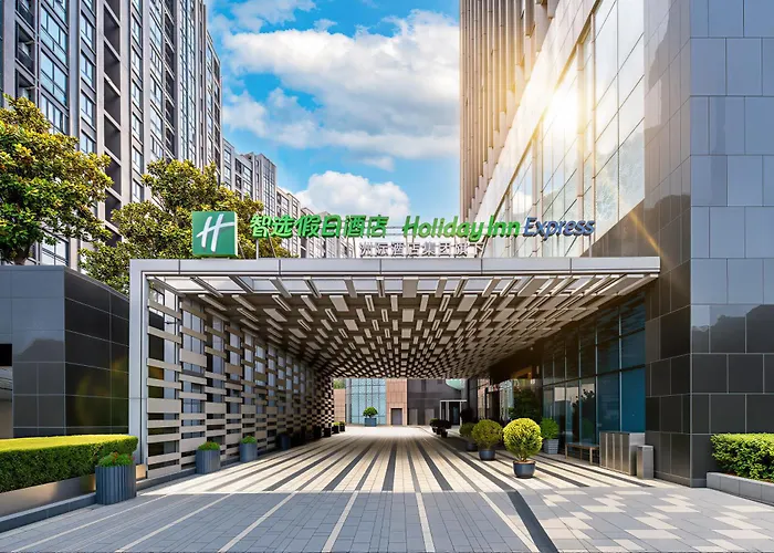 Holiday Inn Express Shanghai Jinsha By Ihg