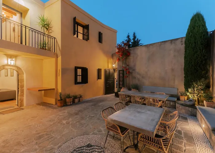 Zacosta Villa - A Heritage Hotel Rhodes City