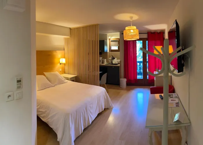 Hotel La Pinède à Amélie-les-Bains-Palalda