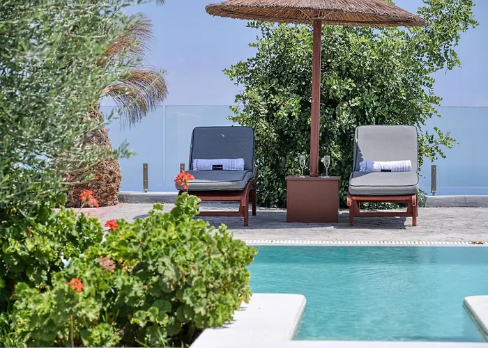 Splendour Hotel And Suites Firostefani