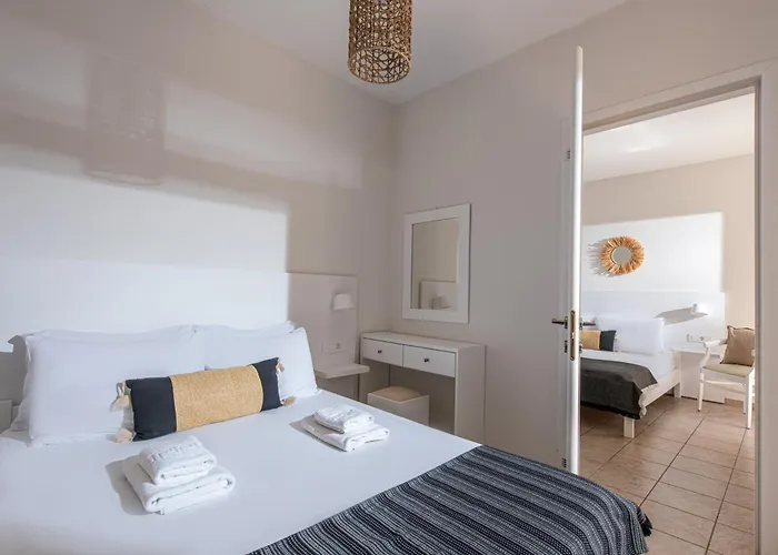 Alexander House Hotel Agia Pelagia 