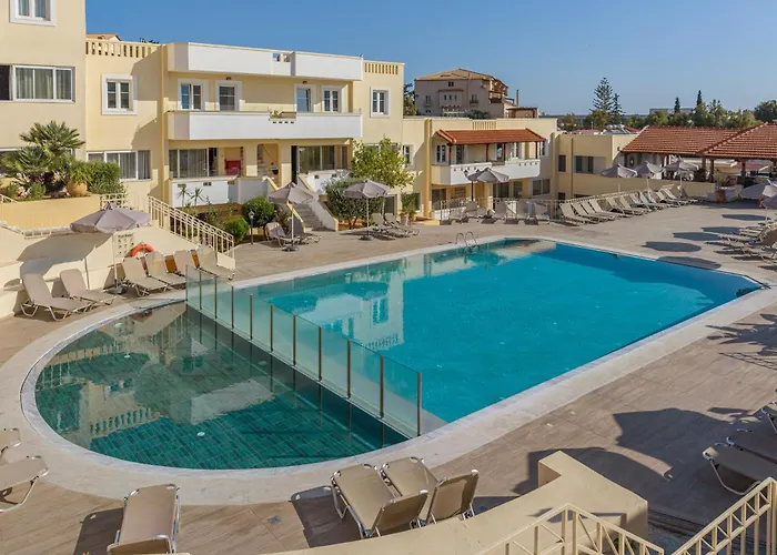 Alexander House Hotel Agia Pelagia 