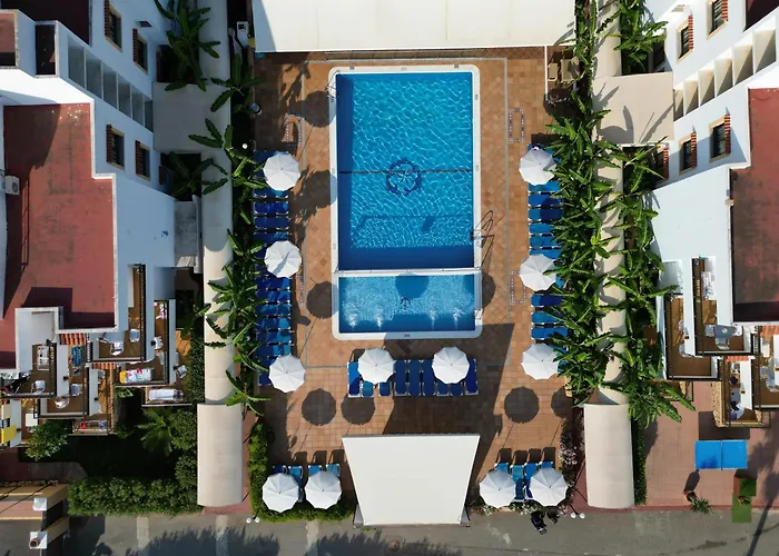Invisa Aparthotel Casa Luis Santa Eulària des Riu