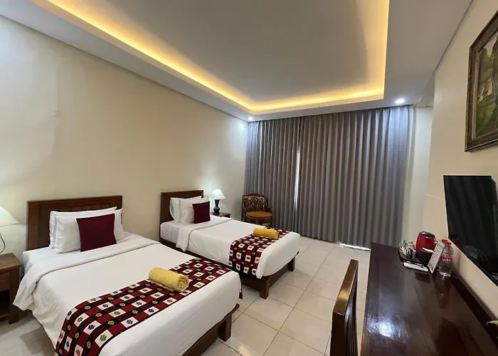 Lovina Beach Hotel