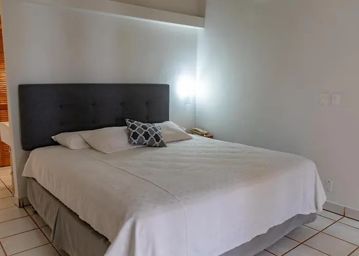 La Concha Beach Hotel & Club La Paz