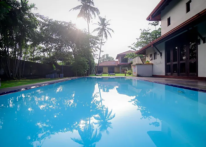 Airport Villa Katunayake