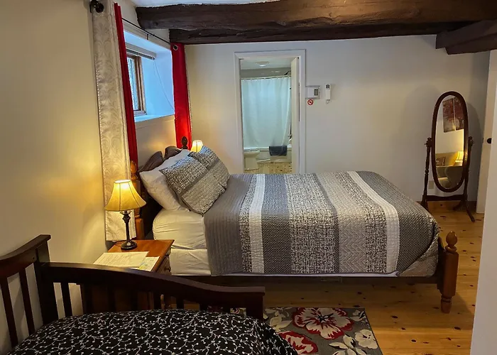 La Grange Country Inn Wakefield