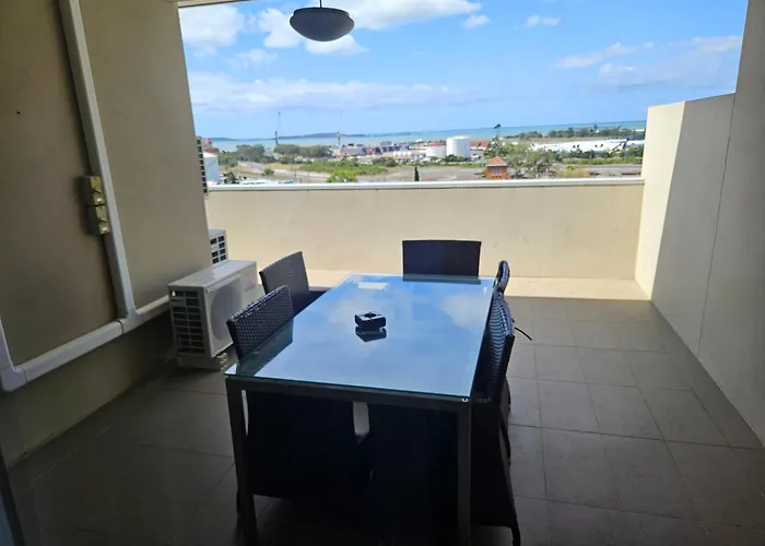 Gladstone City Central Apartment Hotel Official