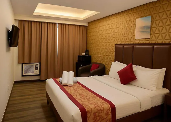 Jmm Grand Suites Manilla