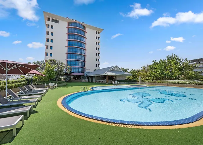 Town In Town Hotel กรุงเทพมหานคร