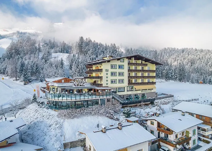 Hotel Waldfriede - Panoramic View Zillertal Fügen