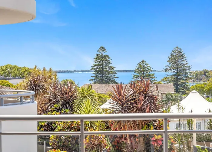 Cote D'Azur Resort Nelson Bay