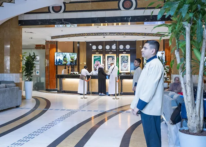 Golden Tulip Al Shakreen Medina
