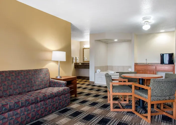 Quality Inn Near Medical Center Rochester