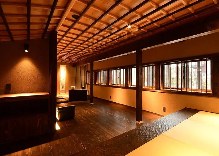Koyasan Shukubo Yochiin Hotel