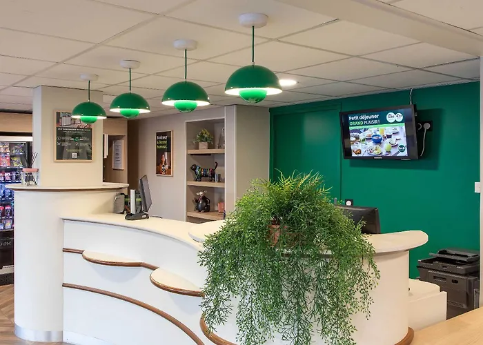 B&B Hotel Lourdes Centre Gare 3 Etoiles