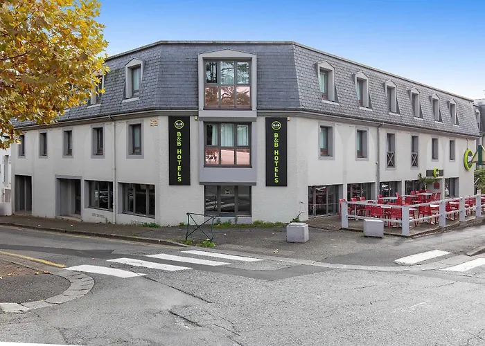 B&B Hotel Lourdes Centre Gare 3 Etoiles