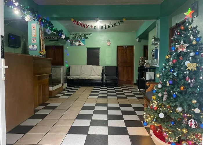 Chaleanor Hotel Dangriga