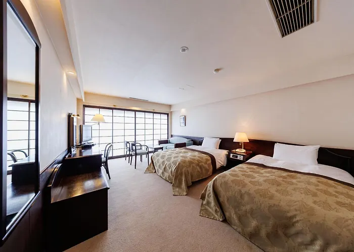 Yorozuya Hotel Yamanouchi 