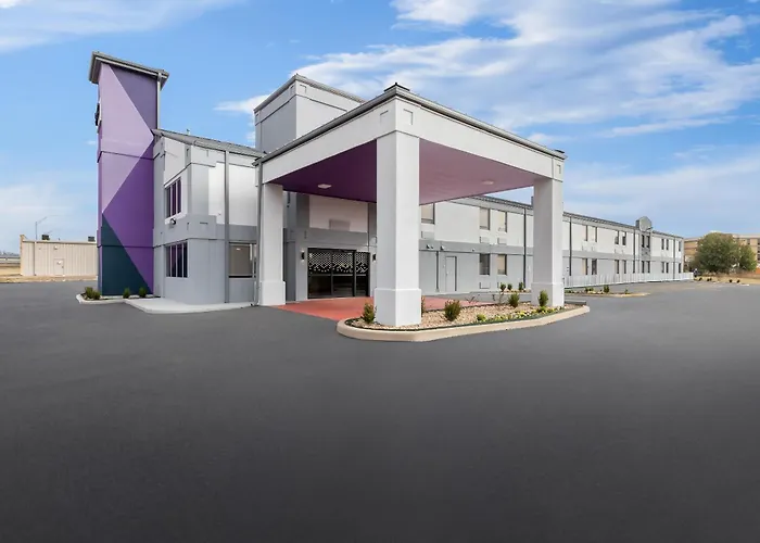 Spark By Hilton Muskogee