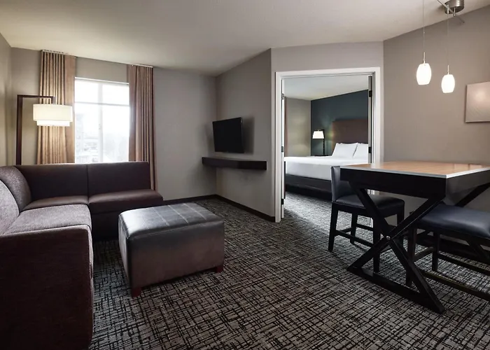 Hyatt House Seattle Bellevue Hotel