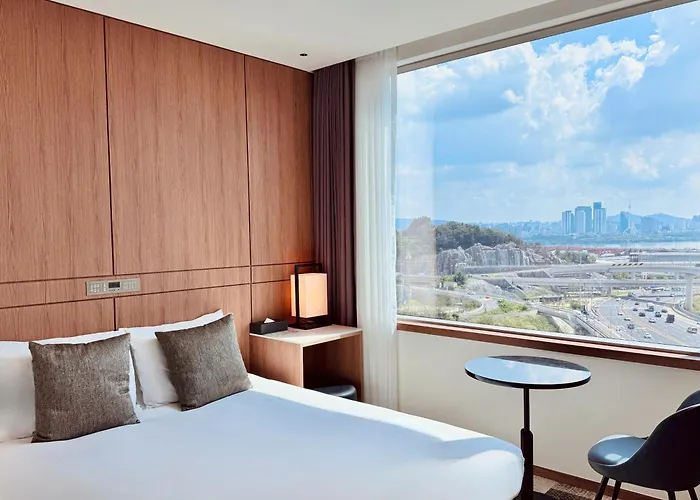 Golden Seoul Hotel