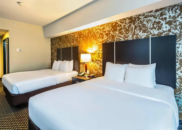 Quality Inn & Suites Petawawa