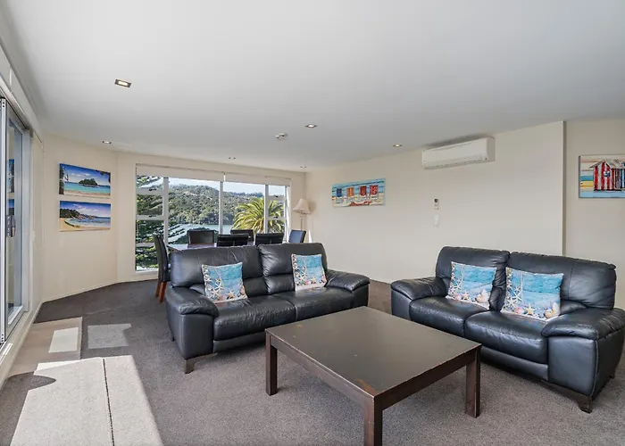 Esplanade Apartments Whitianga