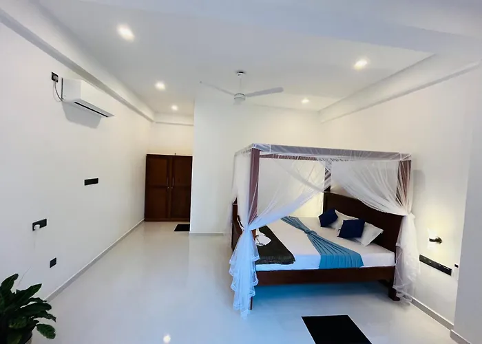 Chitra Ayurveda Hotel Bentota