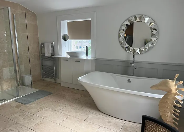 Giffnock Rooms