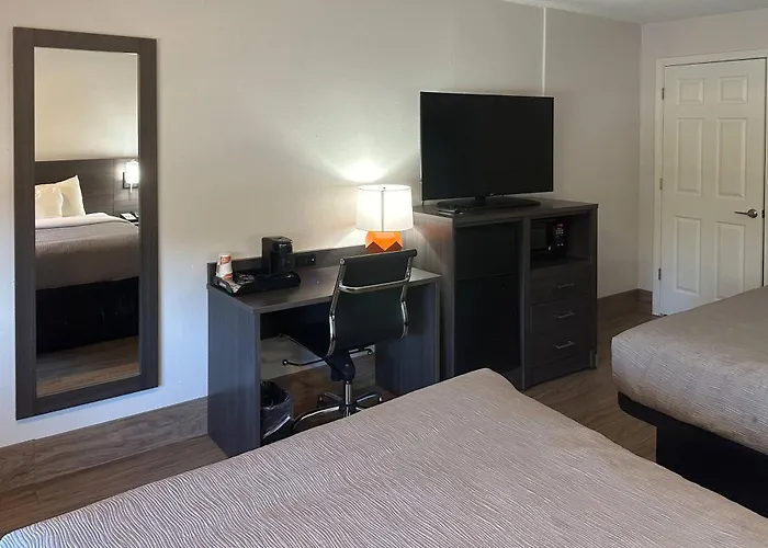 Quality Inn Forsyth Near Ga Public Safety Training Center