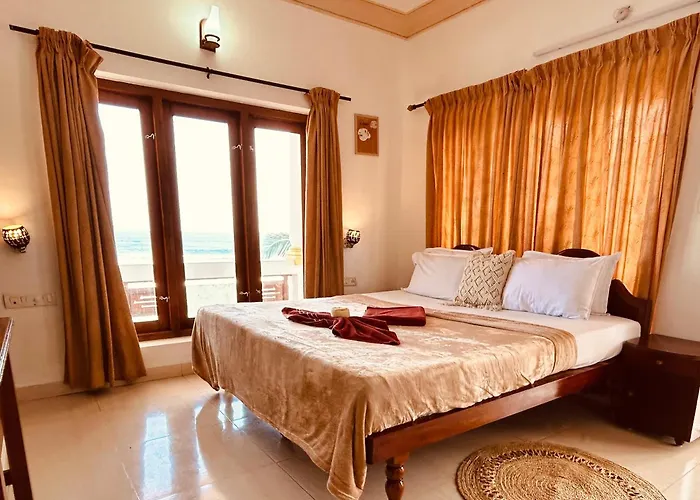 Hotel Sea View Palace - The Beach Hotel Kovalam