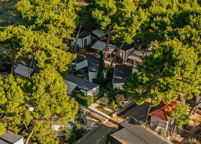 Waterman Beach Village Supetar
